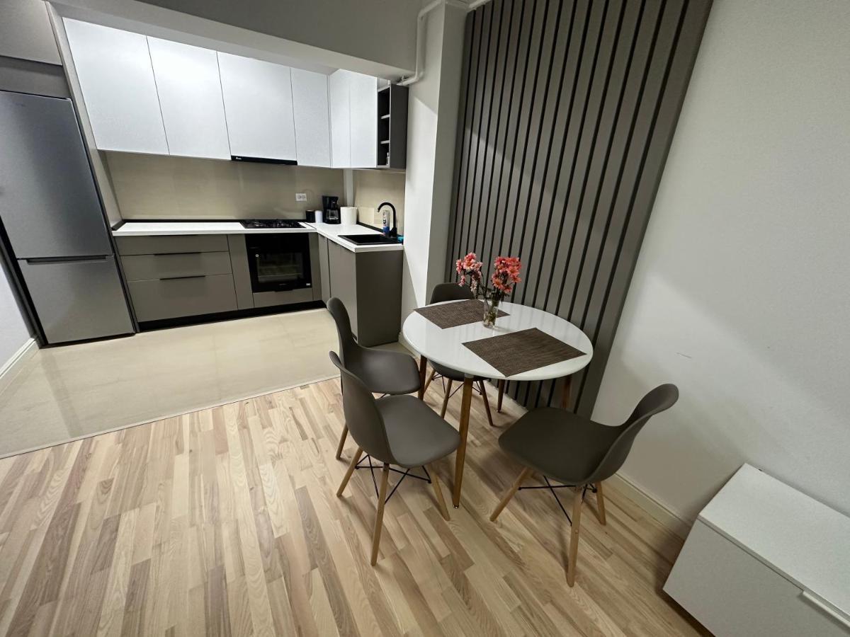 דירות יאשי Modern Gray / Designed מראה חיצוני תמונה