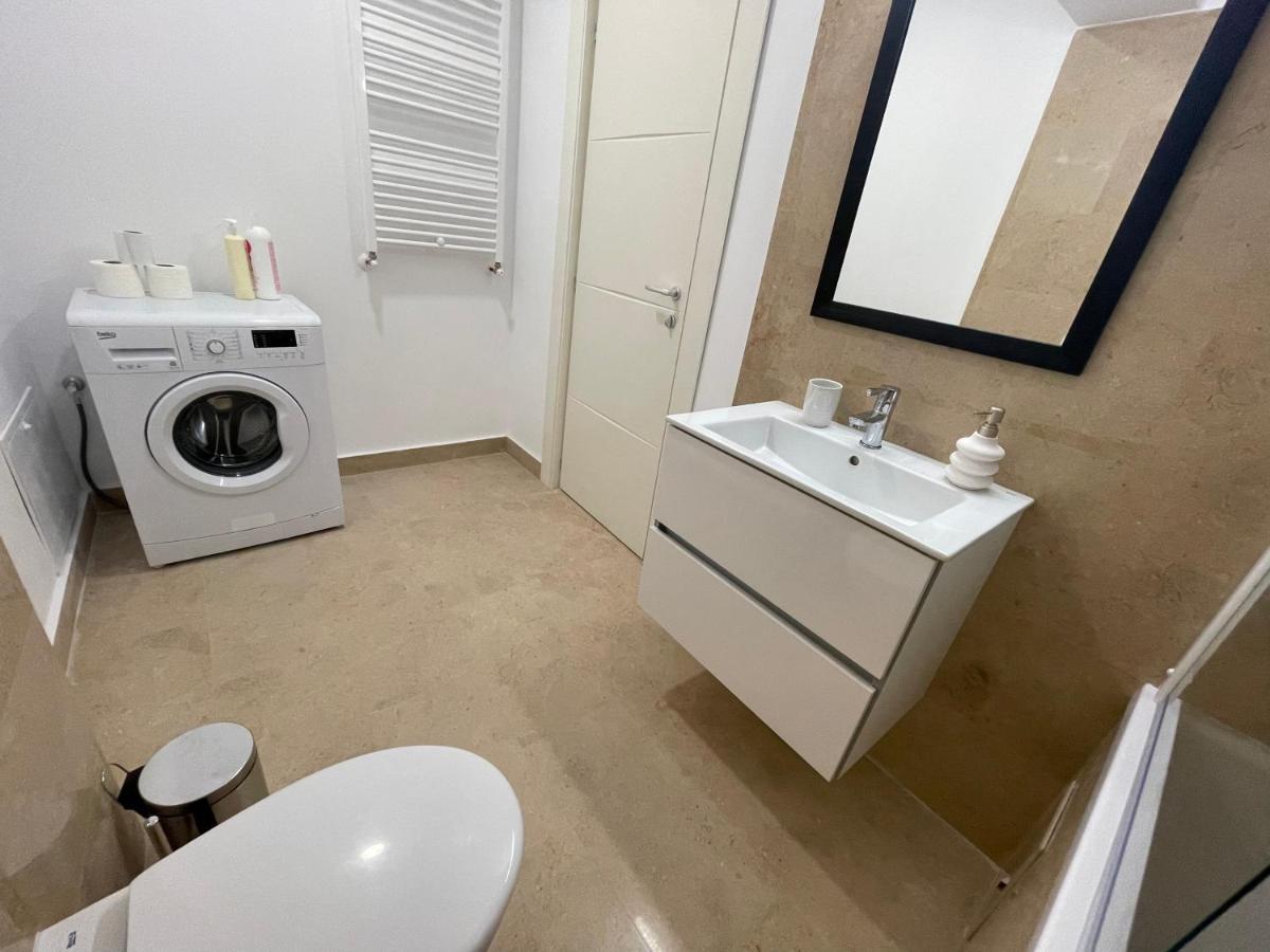 דירות יאשי Modern Gray / Designed מראה חיצוני תמונה